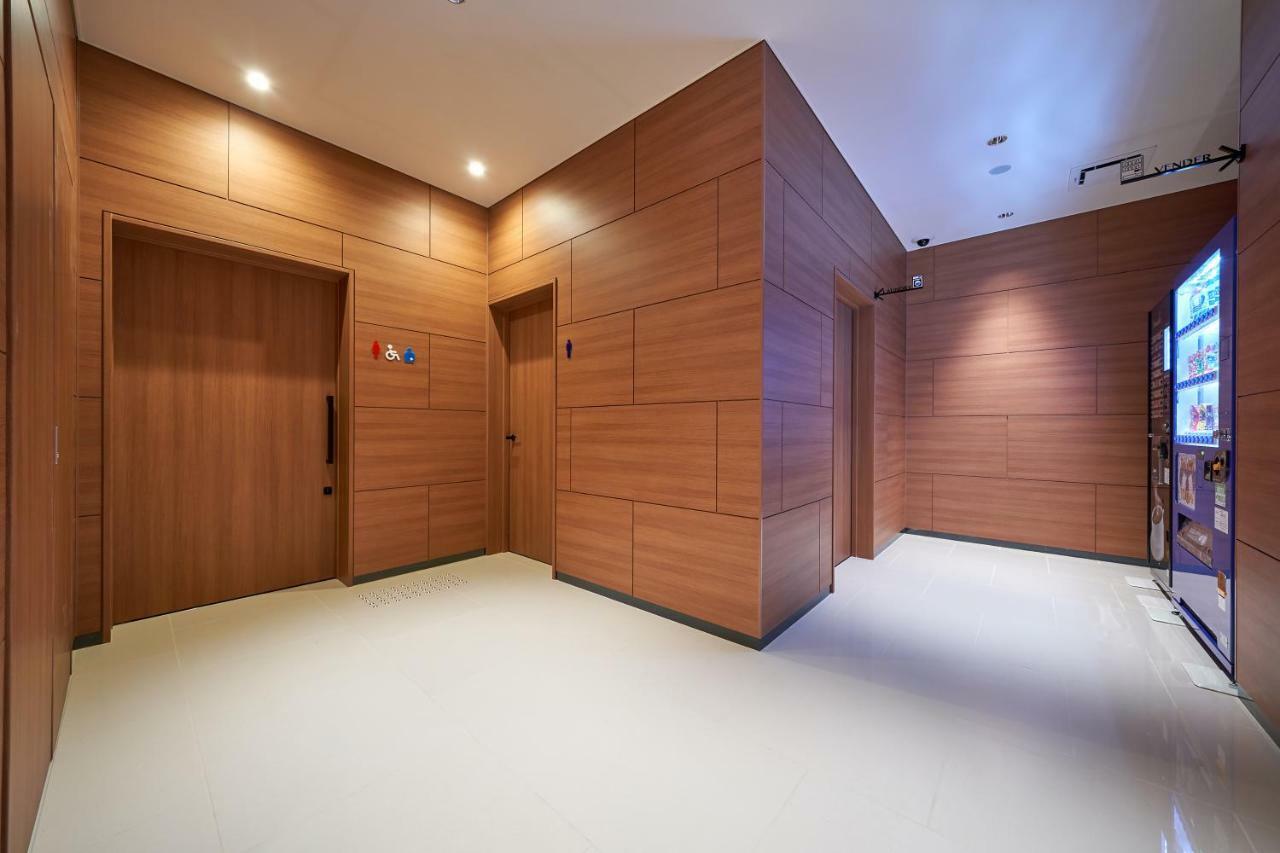 Welina Hotel Premier Shinsaibashi Osaka Exterior foto